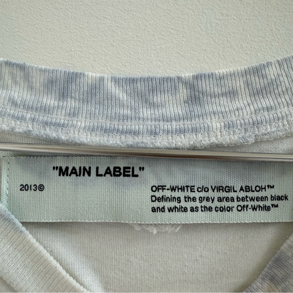 Off-White Subtle Graphic Tee in White - Picture 5 of 7